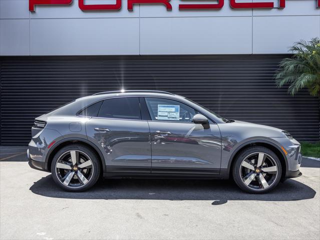 2026 Porsche Macan Electric Unknown