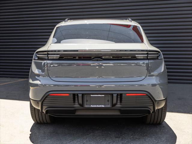 2026 Porsche Macan Electric Unknown