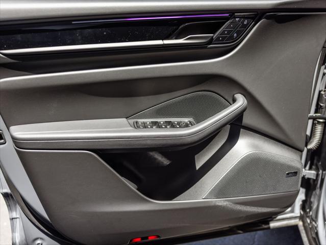 2026 Porsche Macan Electric Unknown