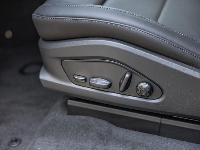 2026 Porsche Macan Electric Unknown