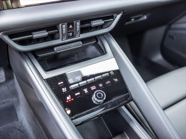 2026 Porsche Macan Electric Unknown