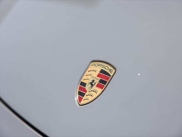 2026 Porsche Macan Electric Unknown