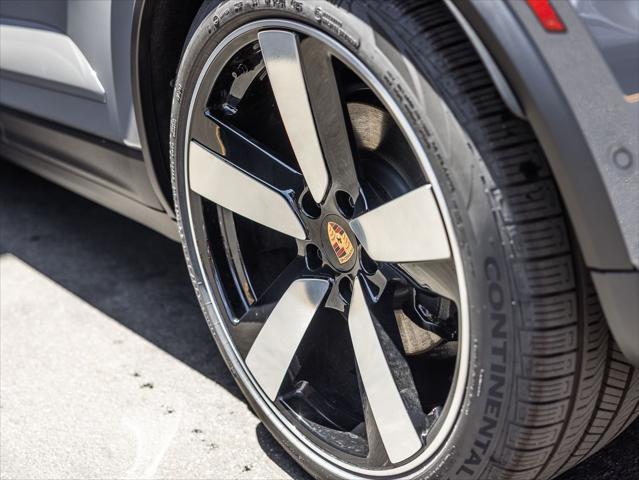 2026 Porsche Macan Electric Unknown