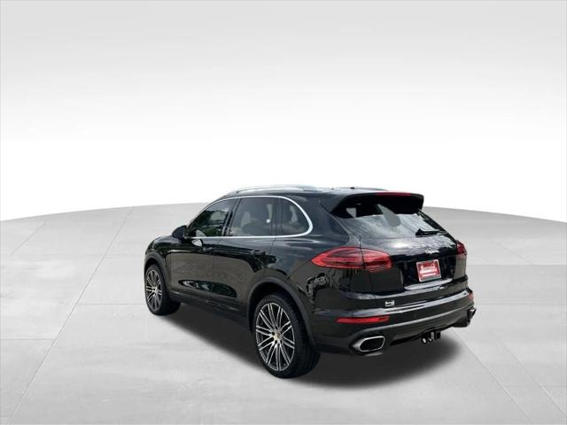 2016 Porsche Cayenne Base