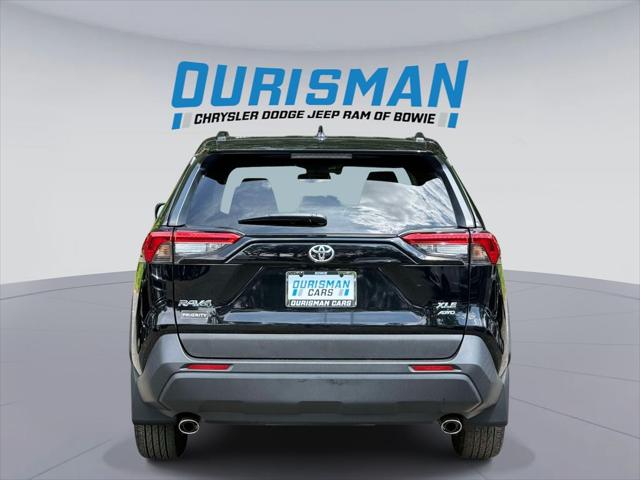 2022 Toyota RAV4 XLE 2022 Toyota RAV4 XLE