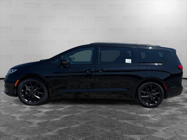 2025 Chrysler Pacifica Limited 2025 Chrysler Pacifica Limited