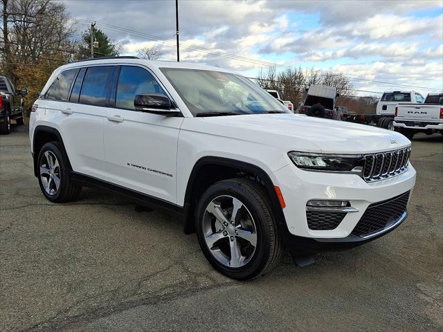 2025 Jeep Grand Cherokee Limited 4x4 2025 Jeep Grand Cherokee Limited 4x4