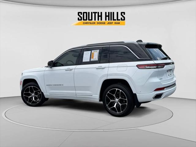 2022 Jeep Grand Cherokee Summit Reserve 4x4 2022 Jeep Grand Cherokee Summit Reserve 4x4