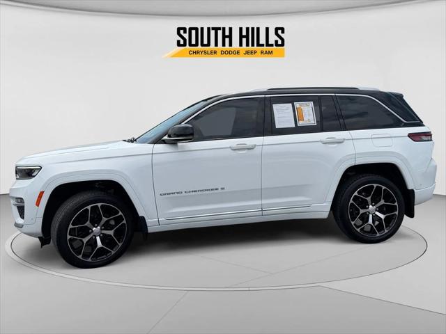 2022 Jeep Grand Cherokee Summit Reserve 4x4 2022 Jeep Grand Cherokee Summit Reserve 4x4
