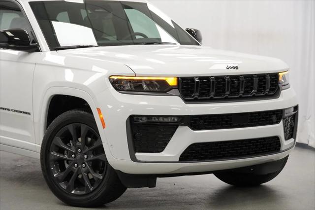2026 Jeep Grand Cherokee GRAND CHEROKEE LIMITED RESERVE 4X4