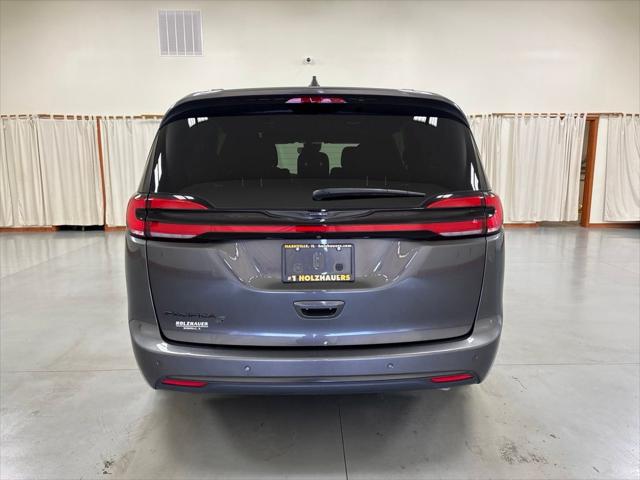 2021 Chrysler Pacifica Touring