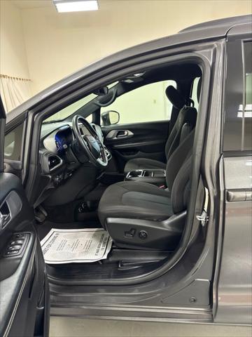 2021 Chrysler Pacifica Touring