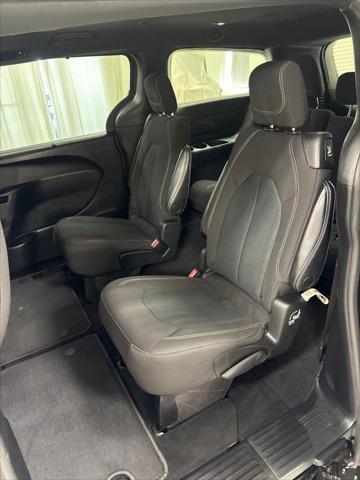 2021 Chrysler Pacifica Touring