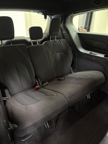 2021 Chrysler Pacifica Touring