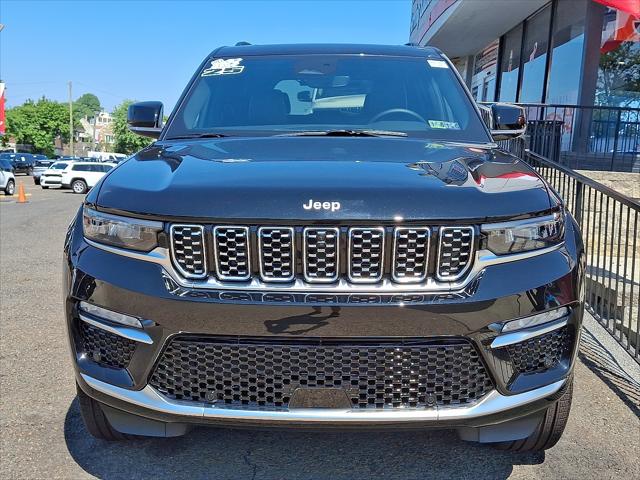 2025 Jeep Grand Cherokee Summit 4x4 2025 Jeep Grand Cherokee Summit 4x4
