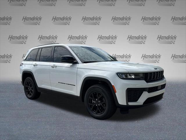 2026 Jeep Grand Cherokee GRAND CHEROKEE LAREDO ALTITUDE 4X2