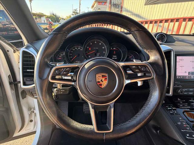 2017 Porsche Cayenne Platinum Edition