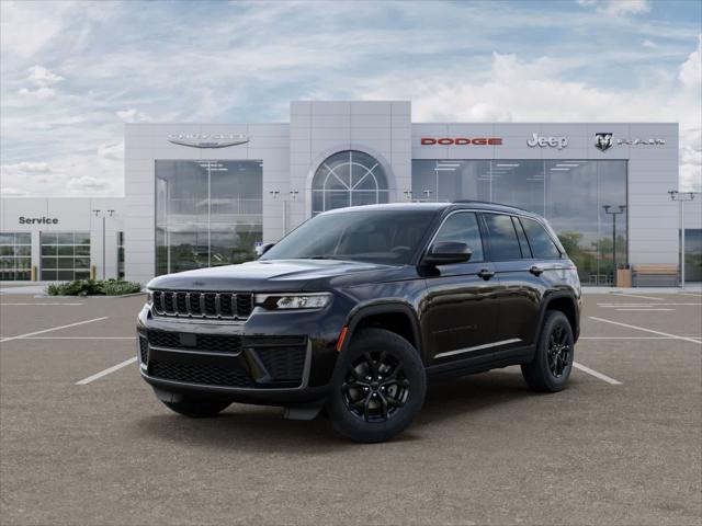 2026 Jeep Grand Cherokee Altitude 4x4 for sale in Troy, MI
