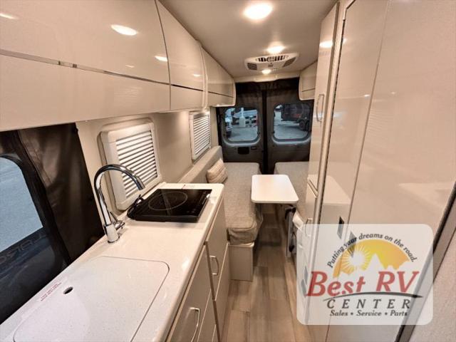 2026 Ram ProMaster Cargo Van SLT+ High Roof 159 WB EXT