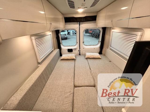2026 Ram ProMaster Cargo Van SLT+ High Roof 159 WB EXT