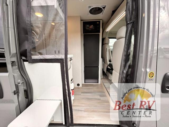 2026 Ram ProMaster Cargo Van SLT+ High Roof 159 WB EXT