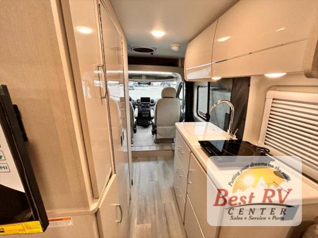 2026 Ram ProMaster Cargo Van SLT+ High Roof 159 WB EXT