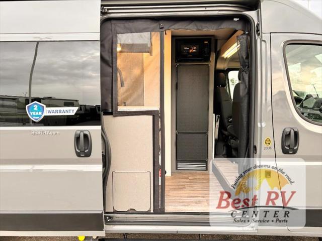 2026 Ram ProMaster Cargo Van SLT+ High Roof 159 WB EXT