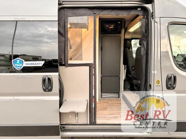 2026 Ram ProMaster Cargo Van SLT+ High Roof 159 WB EXT