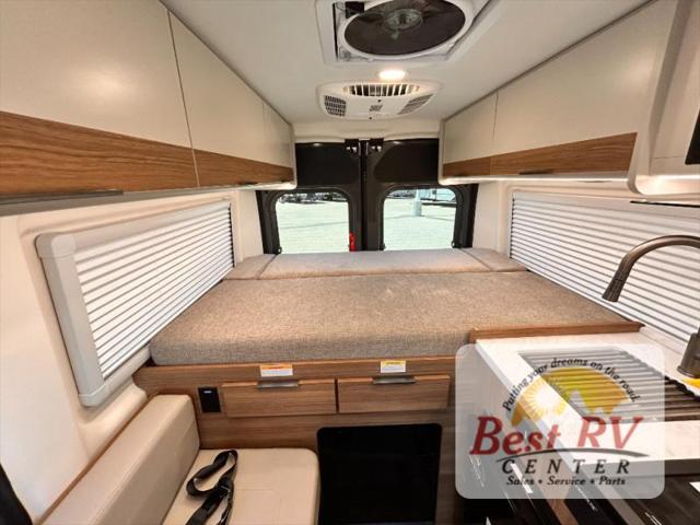2027 Ram ProMaster Cargo Van SLT+   High Roof 136 WB