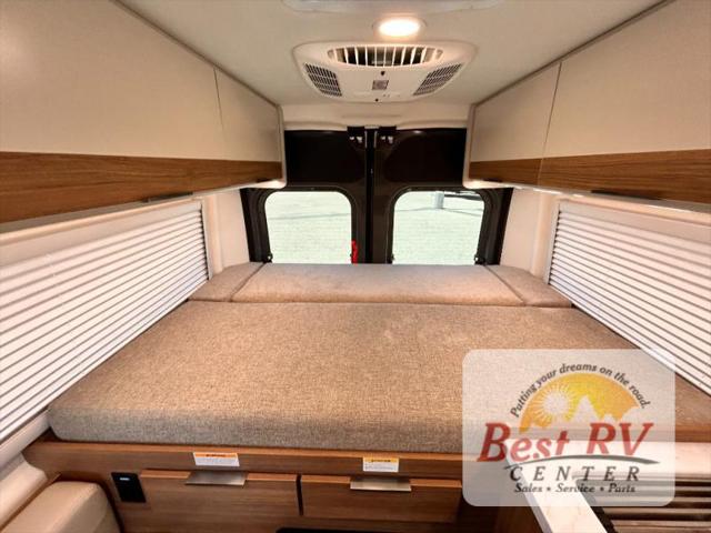 2027 Ram ProMaster Cargo Van SLT+   High Roof 136 WB