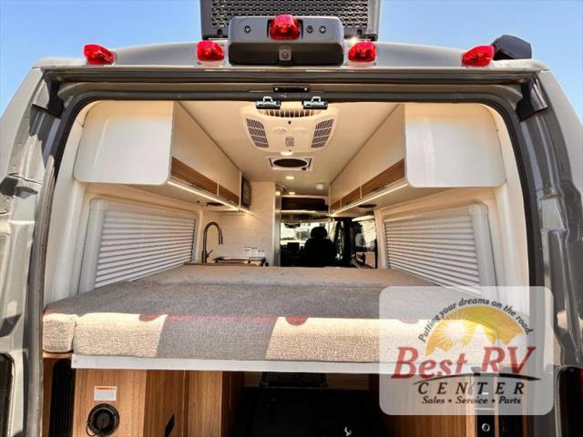 2027 Ram ProMaster Cargo Van SLT+   High Roof 136 WB