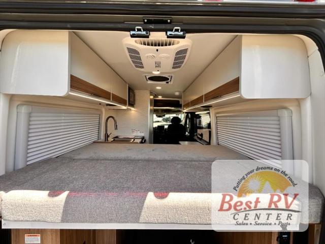 2027 Ram ProMaster Cargo Van SLT+   High Roof 136 WB