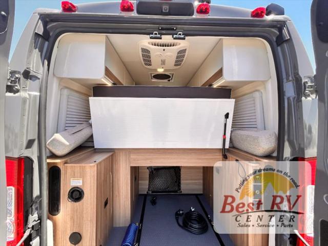 2027 Ram ProMaster Cargo Van SLT+   High Roof 136 WB