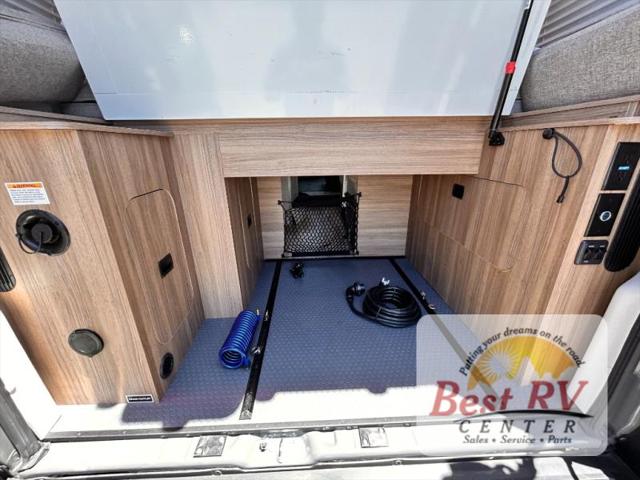 2027 Ram ProMaster Cargo Van SLT+   High Roof 136 WB