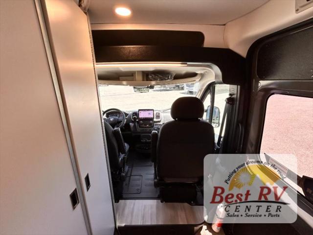 2027 Ram ProMaster Cargo Van SLT+   High Roof 136 WB