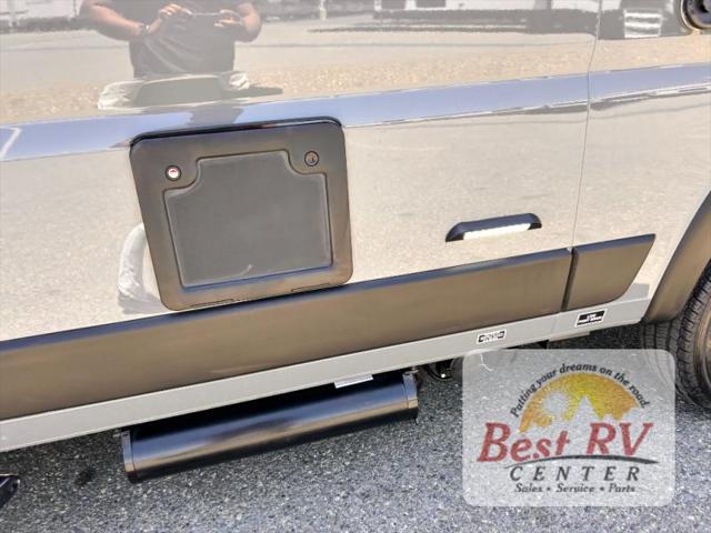 2027 Ram ProMaster Cargo Van SLT+   High Roof 136 WB