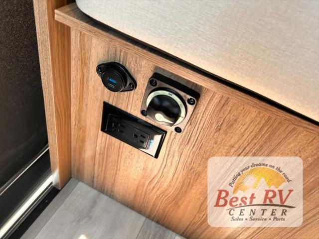 2027 Ram ProMaster Cargo Van SLT+   High Roof 136 WB