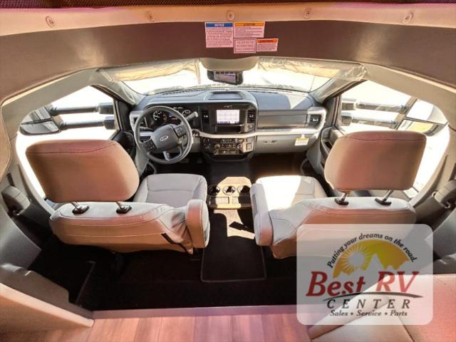 2027 Ford F-550 Unknown