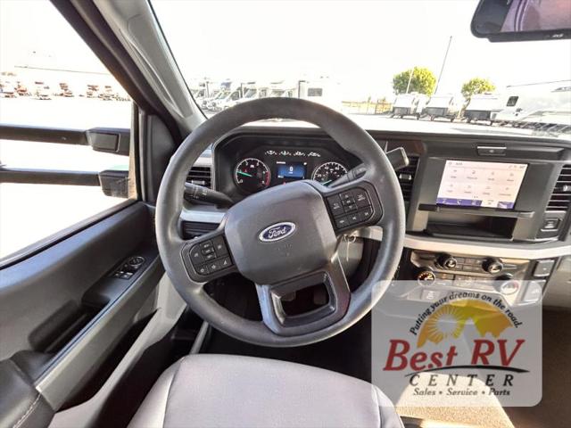 2027 Ford F-550 Unknown