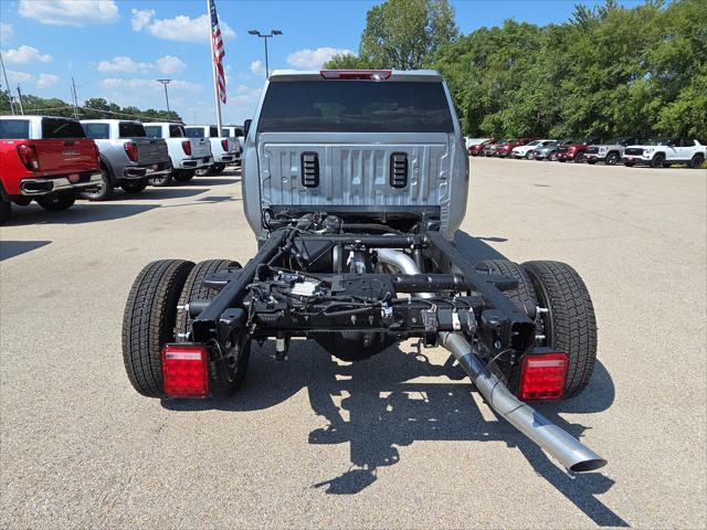 2026 GMC Sierra 3500HD Double Cab, Long Bed, SLE Dual Rear Wheel, 4WD