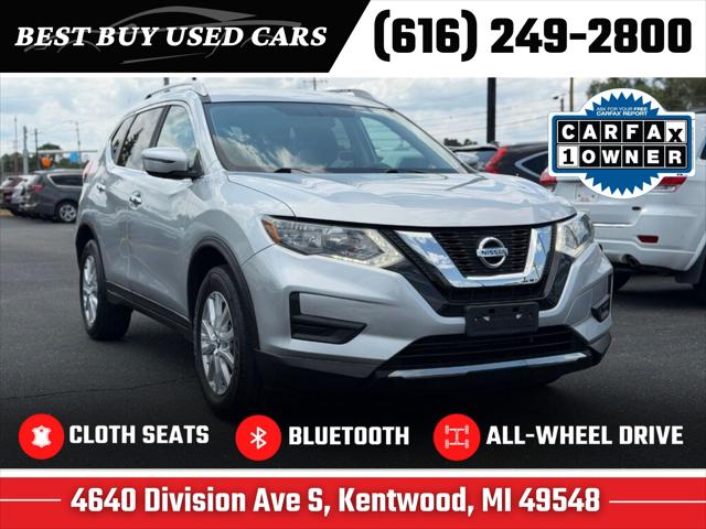 2017 Nissan Rogue SV for sale in Grand Rapids, MI