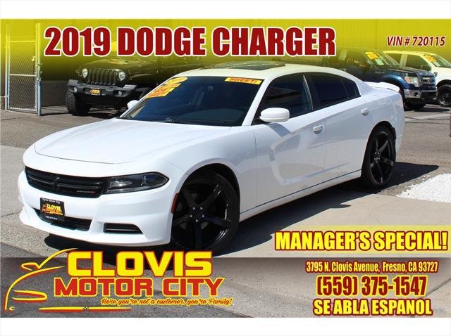 2019 Dodge Charger SXT RWD for sale in Fresno, CA