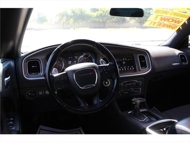 2019 Dodge Charger SXT RWD