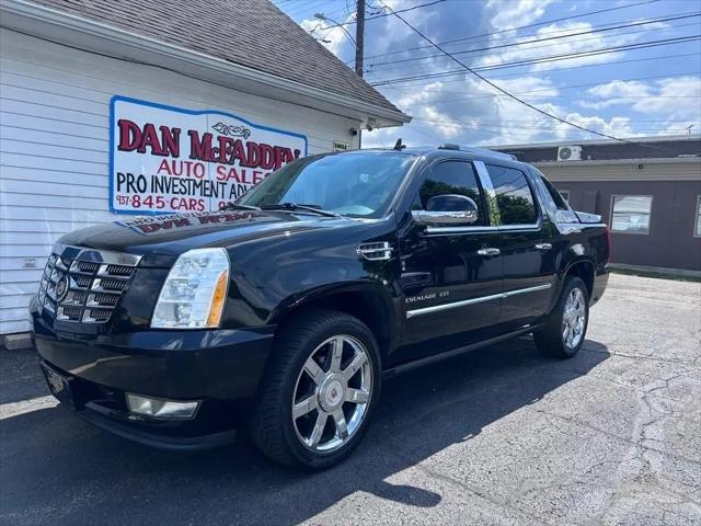 2013 Cadillac Escalade EXT Premium for sale near NEW CARLISLE, OH