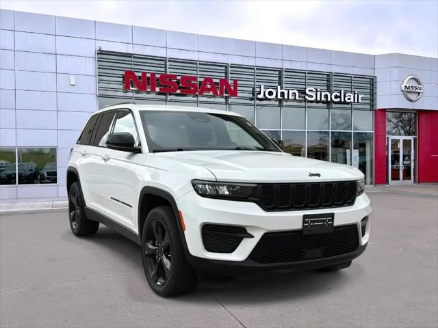 2023 Jeep Grand Cherokee Altitude 4x4 for sale in Cape Girardeau, MO