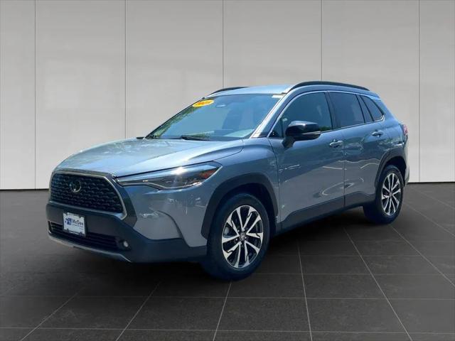 2025 Toyota Corolla Cross XLE for sale in Putnam, CT