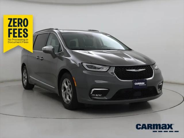 2022 Chrysler Pacifica Limited for sale in El Paso, TX