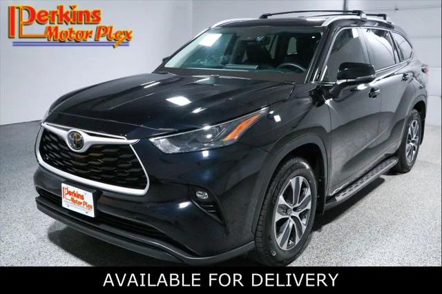 2024 Toyota Highlander XLE for sale in Mayfield, KY