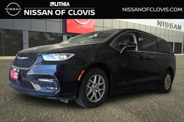 2024 Chrysler Pacifica Touring-L for sale in Clovis, CA