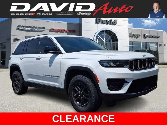 2022 Jeep Grand Cherokee Laredo 4x4 for sale in Glen Mills, PA
